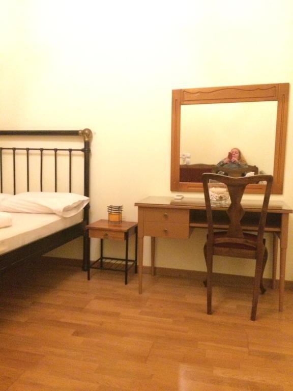 Rooms 47 Chrissi Akti Chania Exterior foto