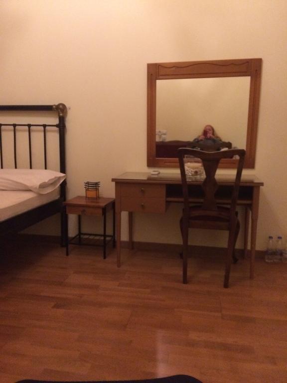 Rooms 47 Chrissi Akti Chania Exterior foto